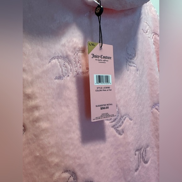 Juicy Couture Blanket Hoodie – Wearable Hooded Blanket Loungewear L/XL Pink NWT - Picture 5 of 8